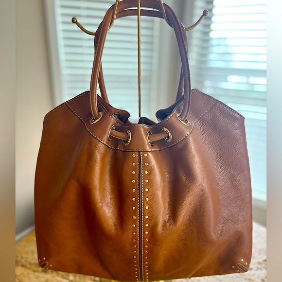 Michael Kors Astor Collection 14” x 17” - Picture 1 of 13